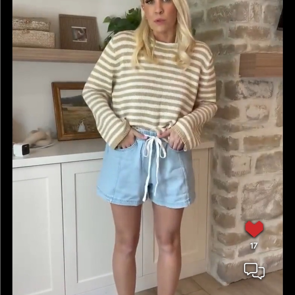 Universal Thread High-Rise Drawstring Denim Beach Shorts Sz Large NWT